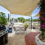 Villa Casa Poupitta - 10 Personnes - 5 En - Piscine